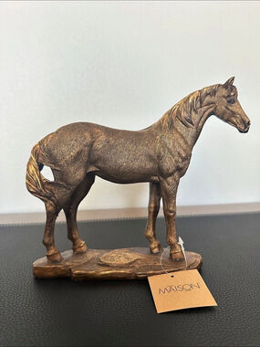 NWT Maison Horse Figurine in Brown & Gold